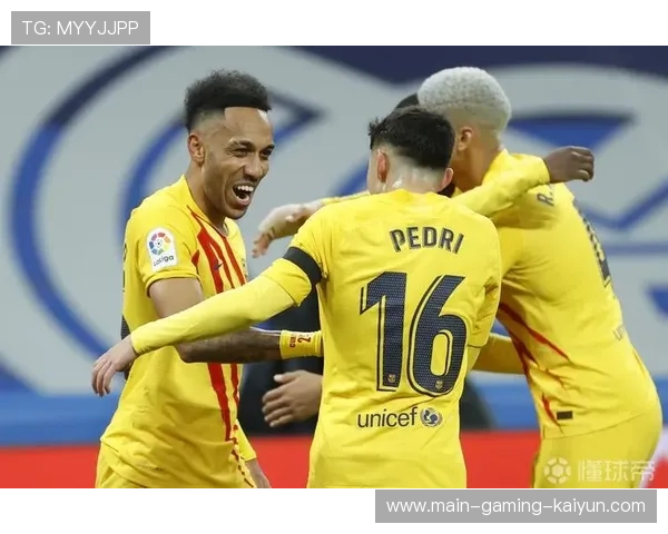 巴萨京多安禁区前挑球摆脱后推射得分——一个动作背后的训练笔记