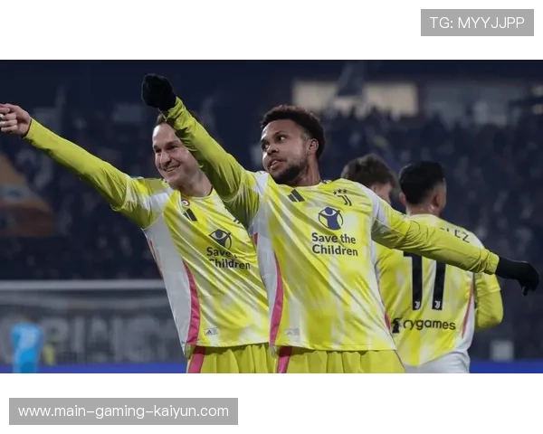 尤文麦肯尼禁区前远射进网 尤文麦肯尼禁区前远射进网